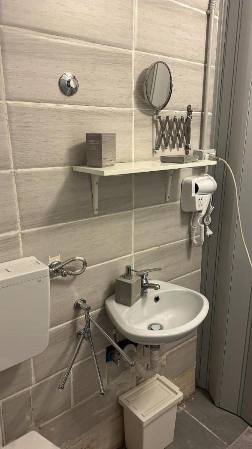 נאפולי Home Cagnazzi מראה חיצוני תמונה